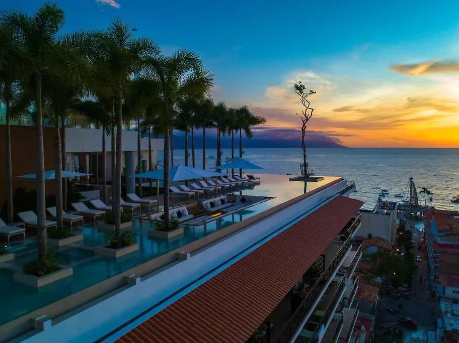 Luxury Oceanview Modern Condo Puerto Vallarta Appartement
